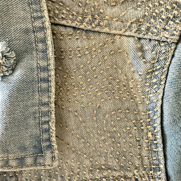Copper Key Jean Distressed Jacket - Picture 6 of 14